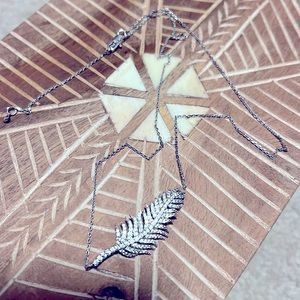 Brand new leaf necklace. Very pretty and shining